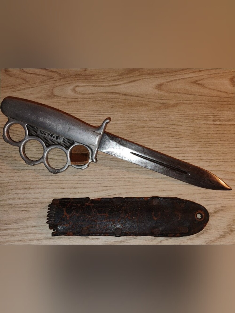 WWII Everitt Knife